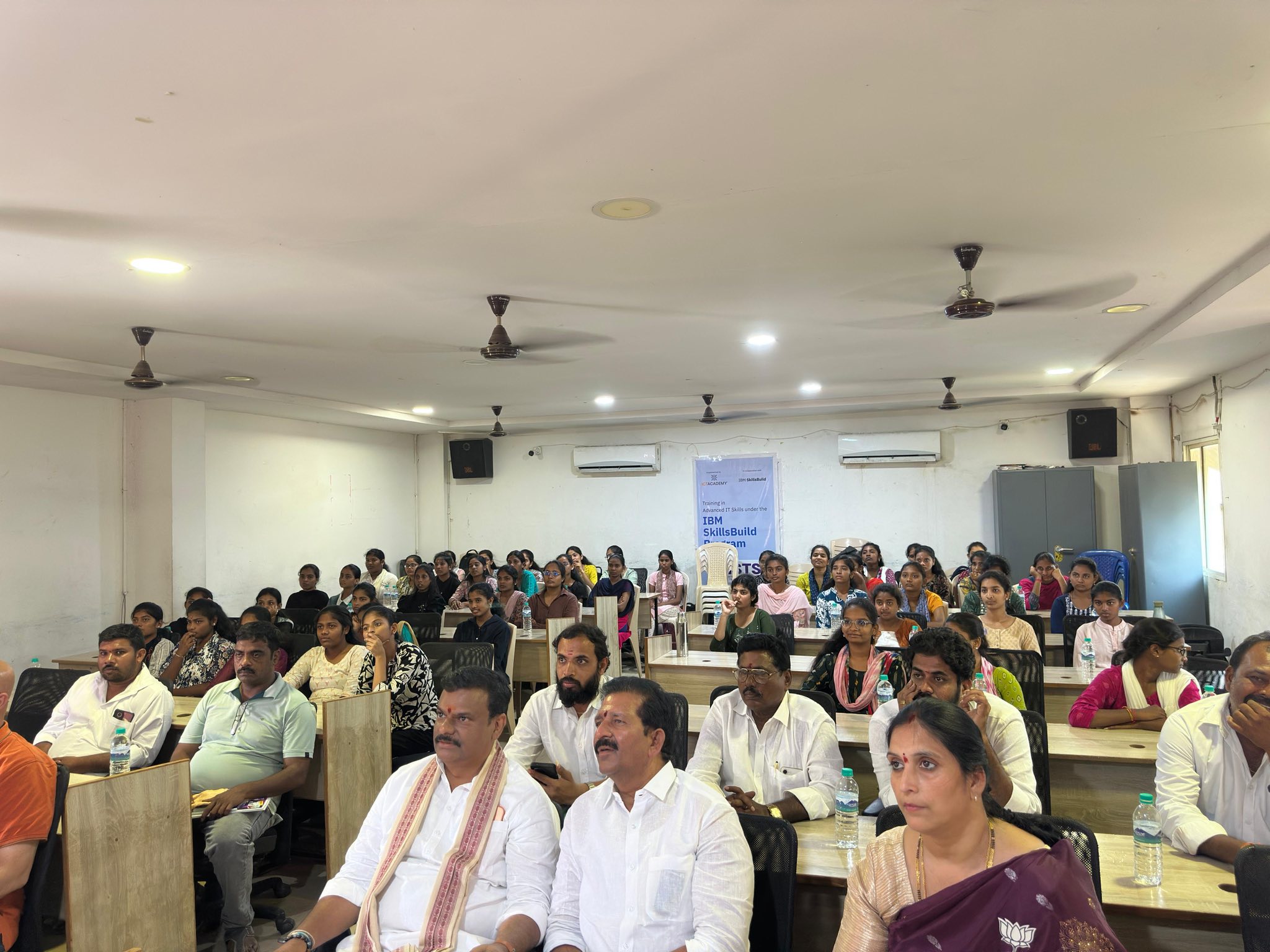 678601500_1510460060676379_4252576967878272800_n