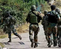 మిలిటరీ క్యాంప్‌లో కాల్పులు.. ఆర్మీ ఆఫీసర్‌ మృతి