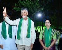 CM directs clearance of pending dues, releases Rs 7,358 Crore pending bills to employees