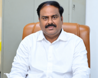 Keep Government Employees, Teachers Away From Political Controversies