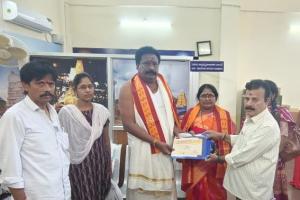 శాశ్వత అన్నప్రసాద పథకానికి విరాళం