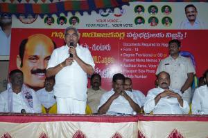 ఆలపాటి' పై అంతులేని అభిమానం