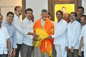 'ఏపీ ఎన్జీజీవో' పై ప్రత్యేక అభిమానం... పరస్పర సహకారంతో పనిచేద్దాం : ముఖ్యమంత్రి చంద్రబాబు