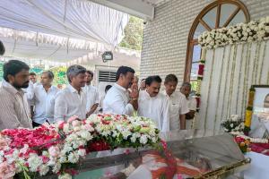 PVN Madhav Condoles Nadendla Family, Pays Last Respects
