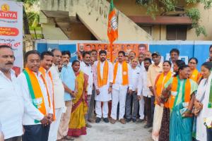 BJP's 'Mana Ooru - Mana Jenda' Programme Flags Off in Guntur