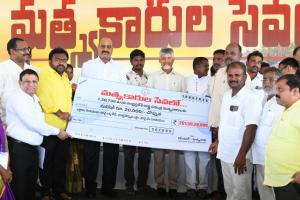 Chandrababu announces ₹262-crore relief package, major welfare initiatives for fishermen