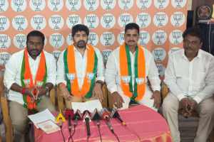 Rahul Gandhi Should Apologise for Remarks Against CEC: BJP