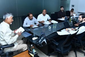 Chandrababu Orders Scientific Assessment of Drought Conditions, Mandals to Be Declared by October 1